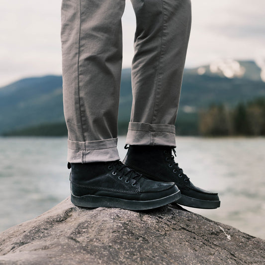 OluKai Mōlina Suede - Lava Rock