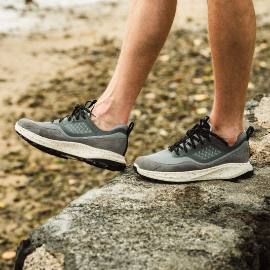 OluKai Makiki-Cloud Grey / Poi