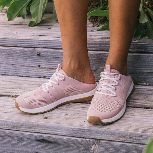 OluKai Huia - Soft Pink