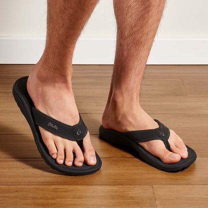 OluKai ‘Ohana - Black / Dark Shadow