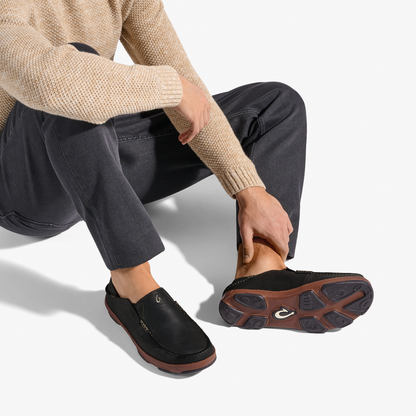 OluKai Moloā - Black / Toffee