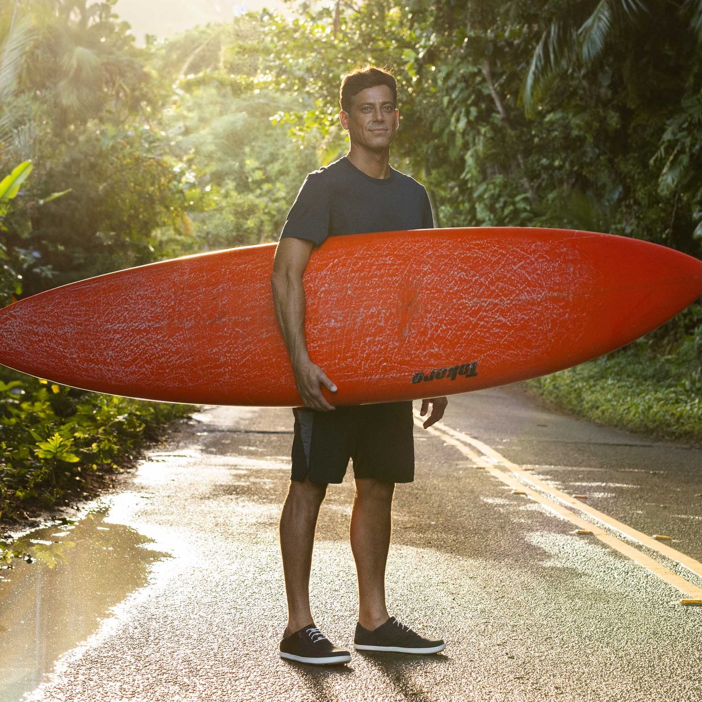 OluKai Nohea Moku - Black