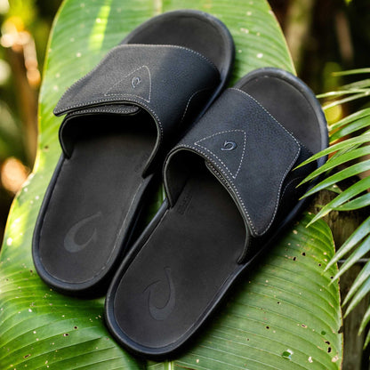 OluKai Nalu Slide - Black