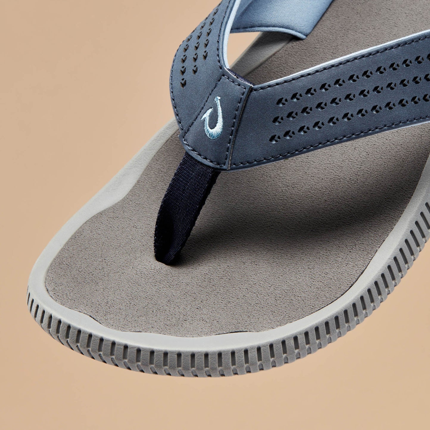 OluKai Ulele - Blue Depth / Charcoal