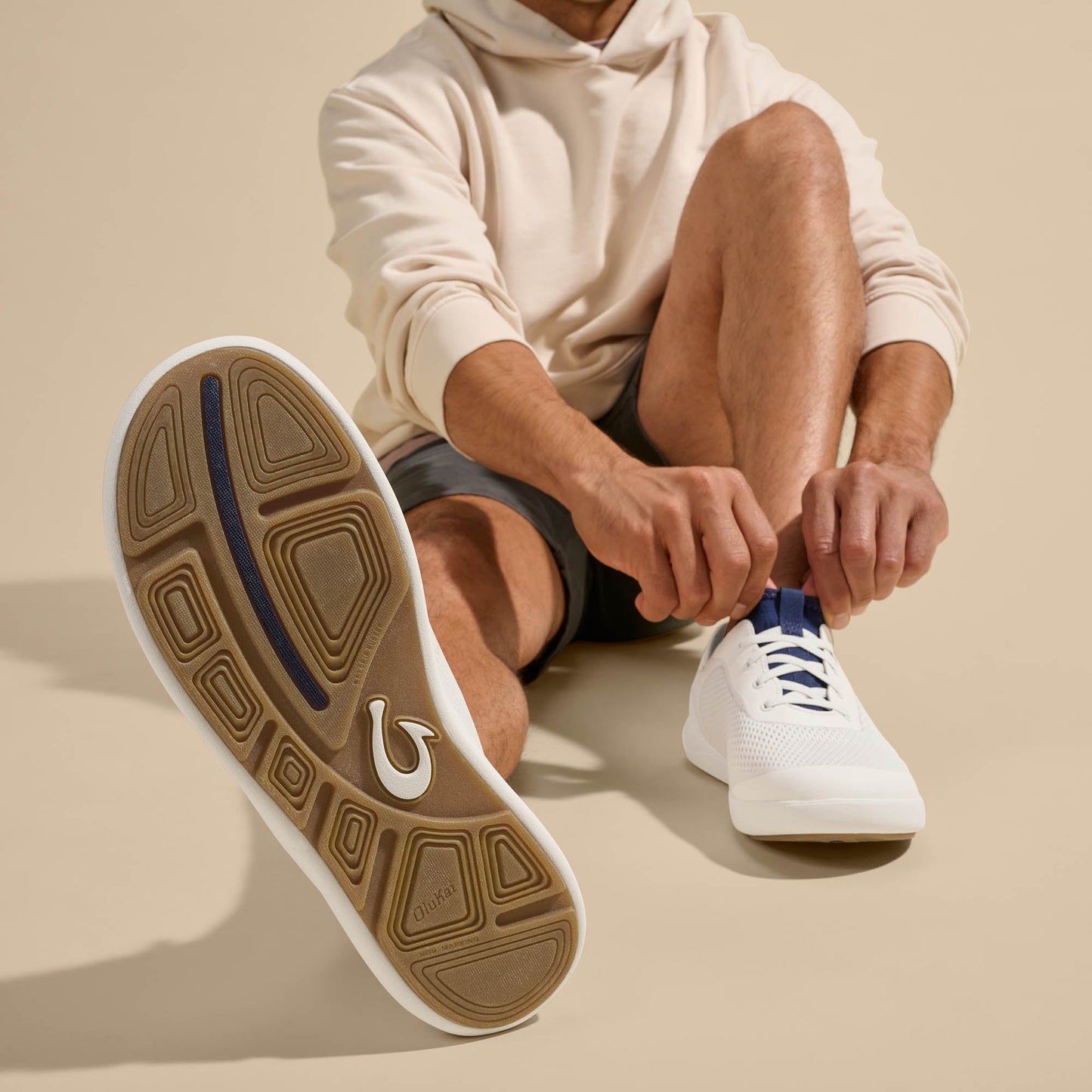 OluKai Moku Pae - Bright White / Pacifica