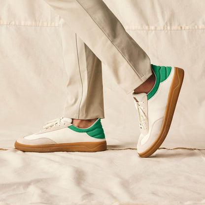 OluKai Pūnini - Off White / Bamboo