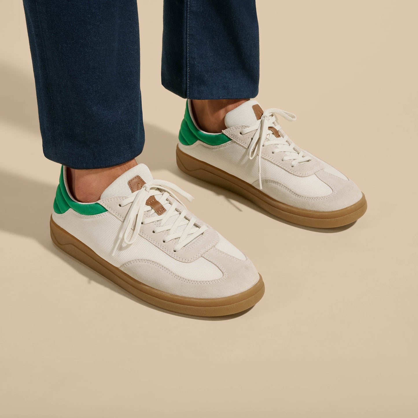 OluKai Pūnini - Off White / Bamboo