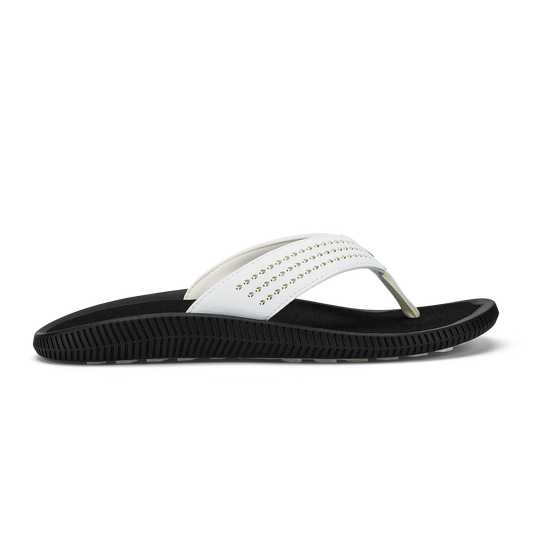 OluKai Ulele Golf - White / Lava Rock