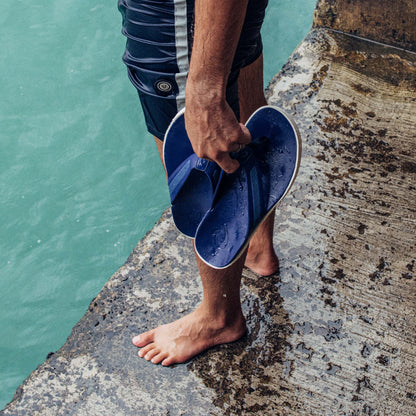 OluKai Leeward - Navy
