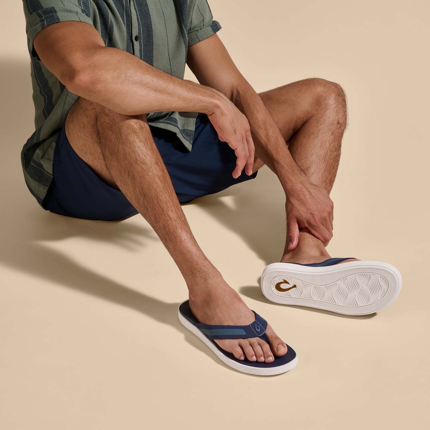 OluKai Leeward - Navy