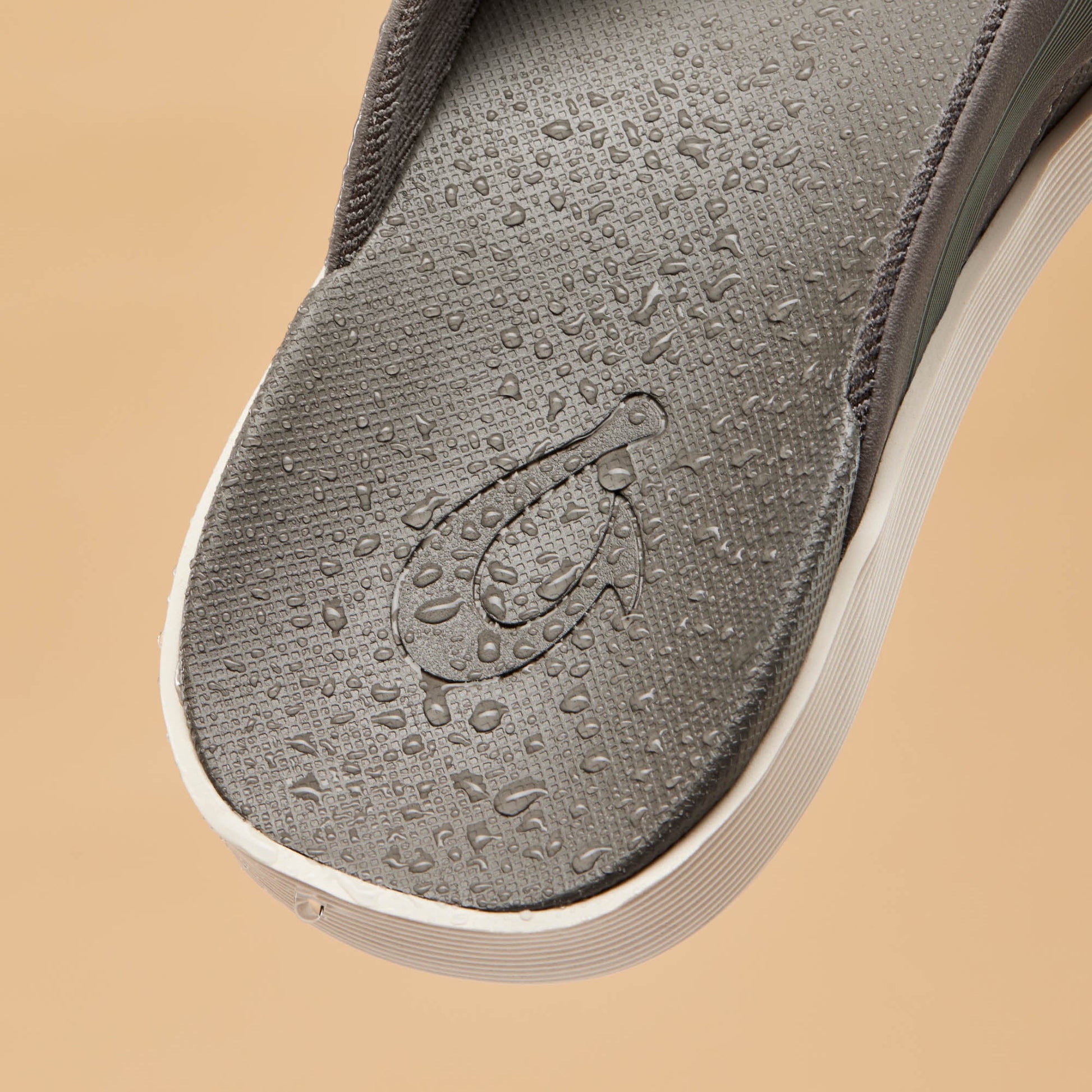 OluKai Leeward - Graphite