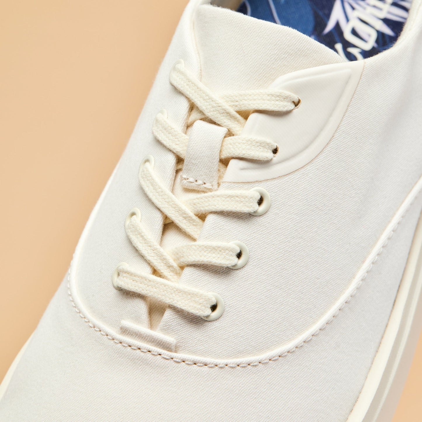 OluKai Tradewind - Off White / Off White
