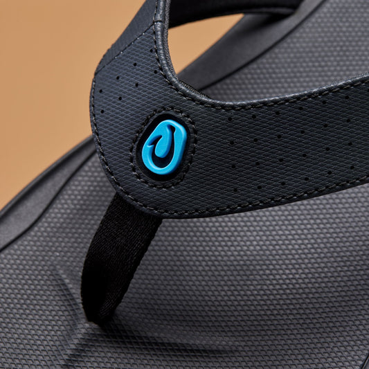 OluKai Ki‘i - Lava Rock / Bold Blue