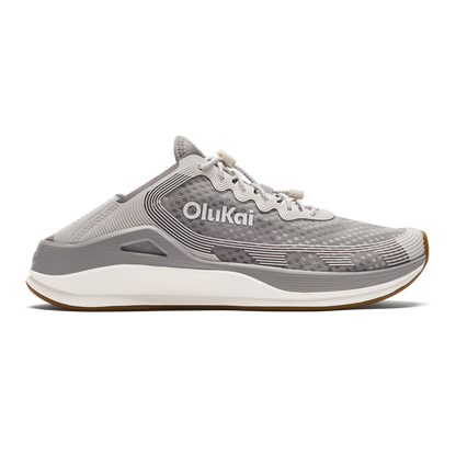 OluKai ‘Ahi - Ash / Sterling