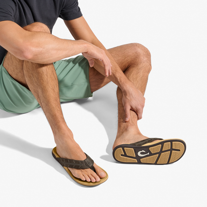 OluKai Tuahine Palm-Dk Java / Golden Sand