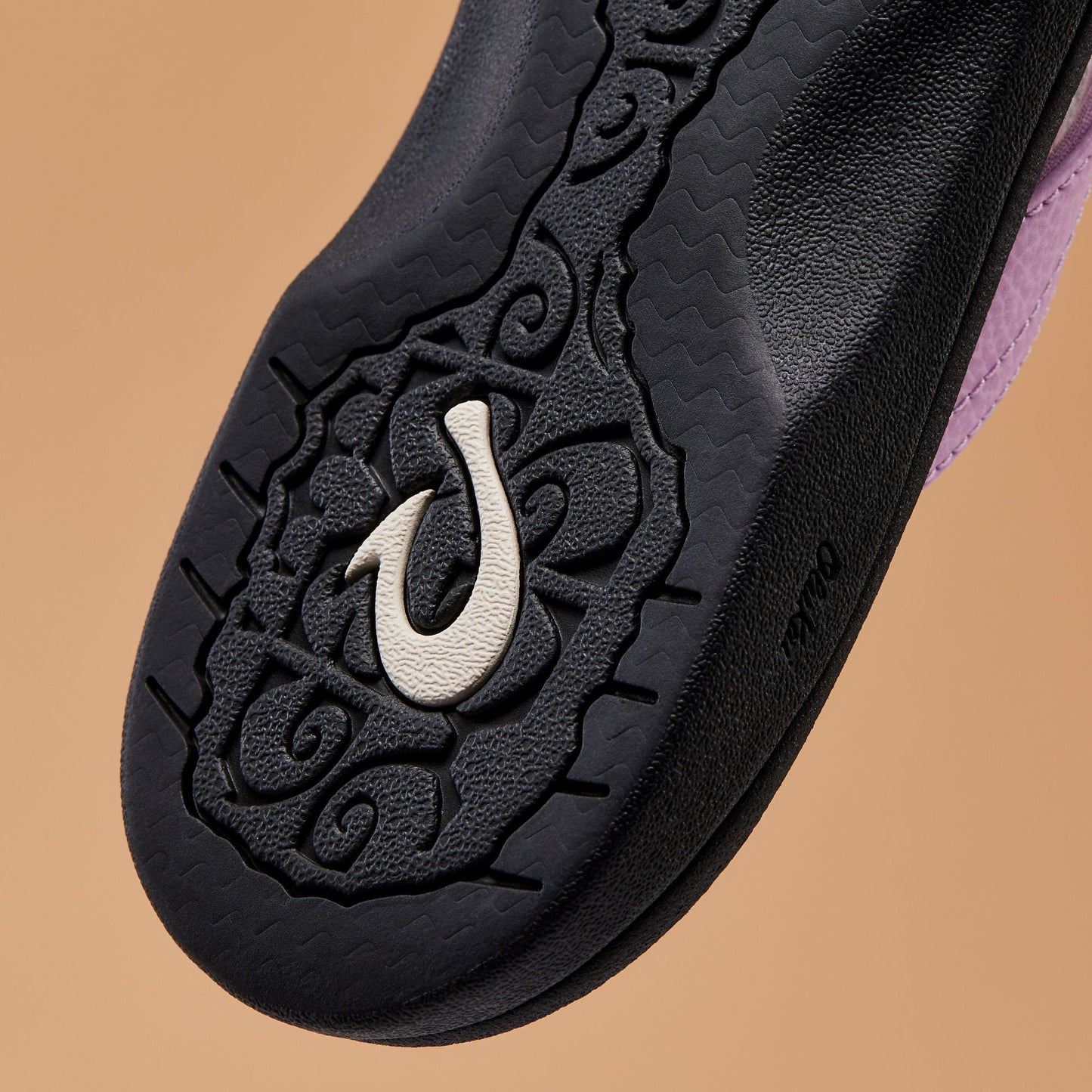 OluKai ‘Ohana - Paradise Pink / Lava Rock