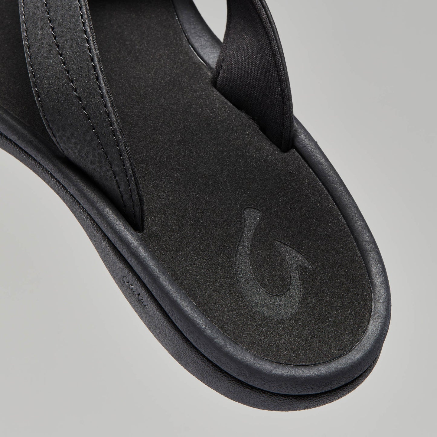 OluKai ‘Ohana - Black