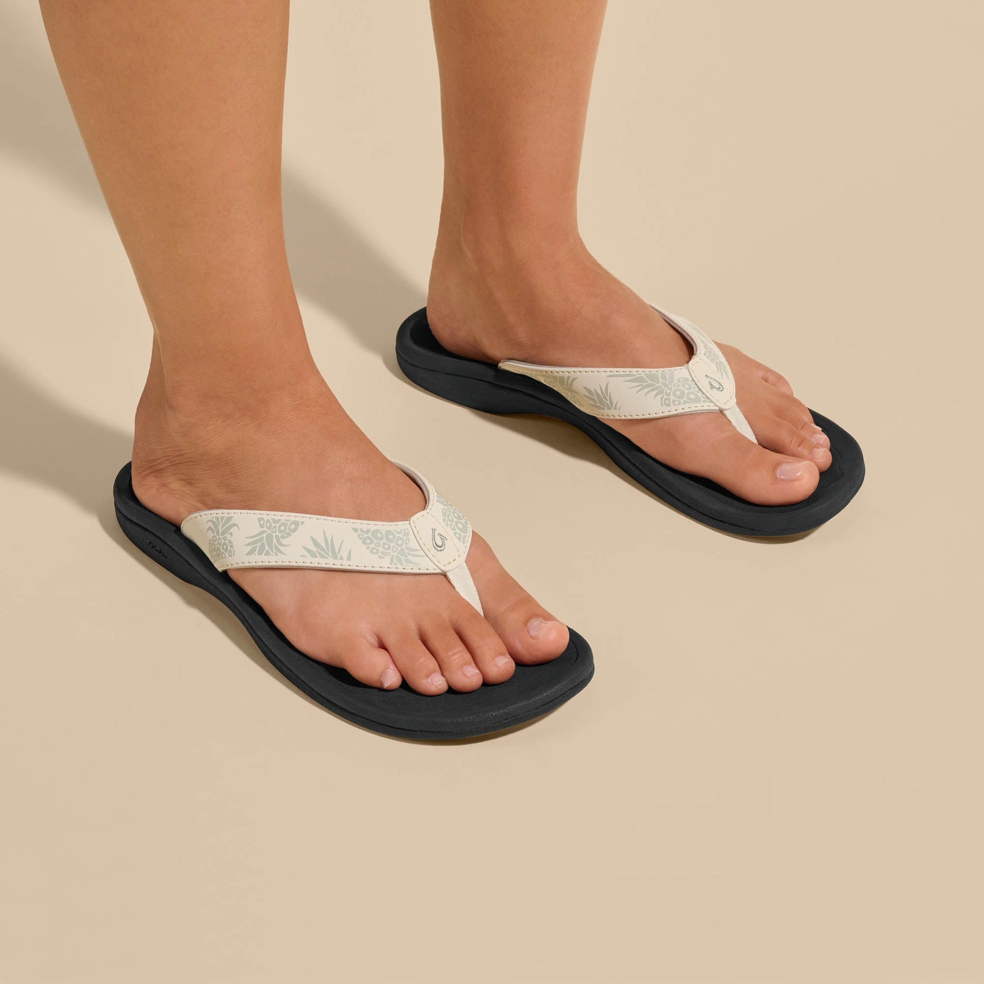 OluKai ‘Ohana - Bright White / Hua
