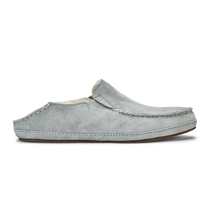 OluKai Nohea Slipper - Pale Grey
