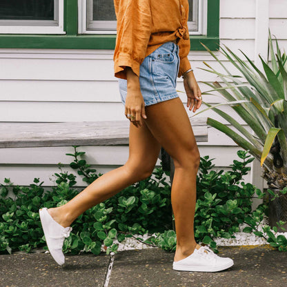 OluKai Pehuea Lī - White