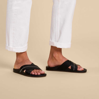 OluKai Kīpe‘a ‘Olu - Black