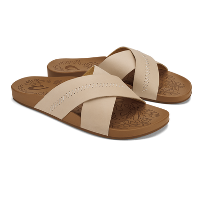 OluKai Kīpe‘a ‘Olu - Puka / Tan
