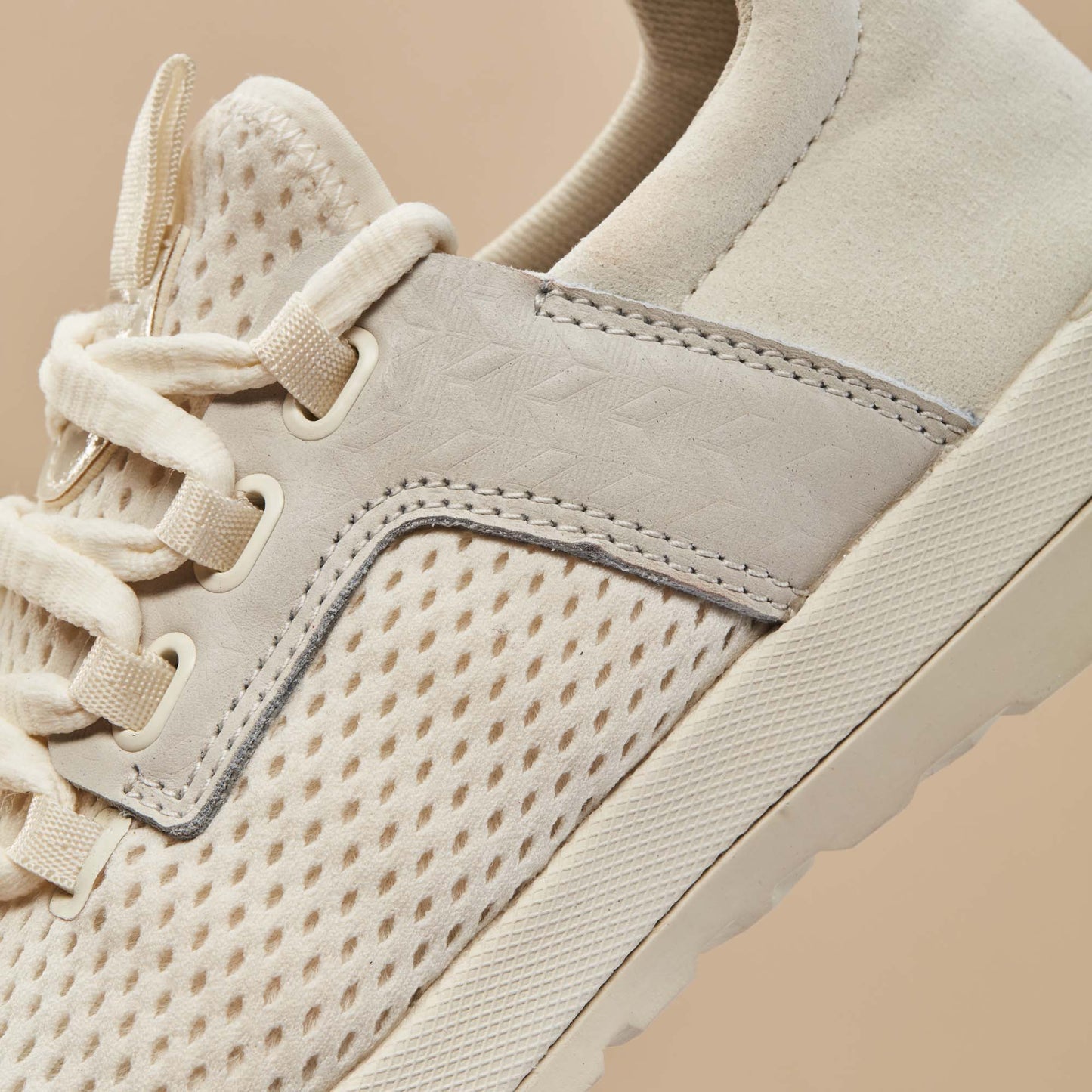 OluKai Wailuku - Off White
