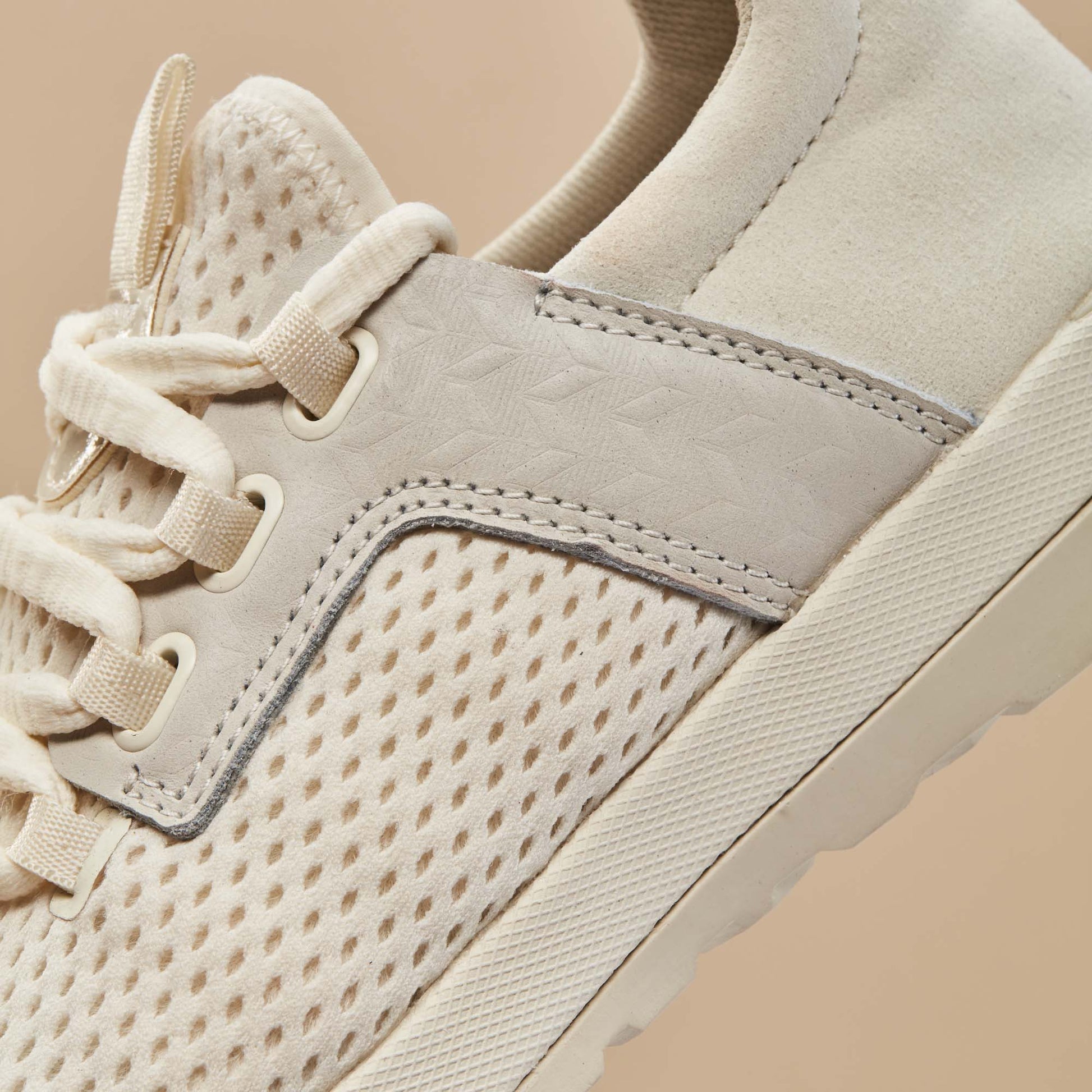 OluKai Wailuku - Off White