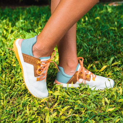 OluKai Wailuku - Bright White / Sea Ice