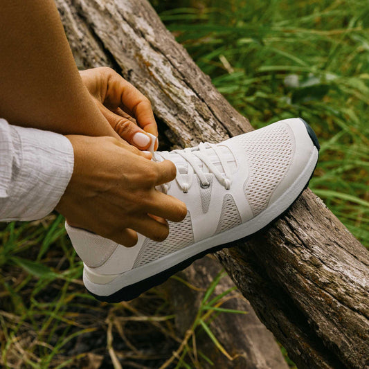 OluKai Huia - White