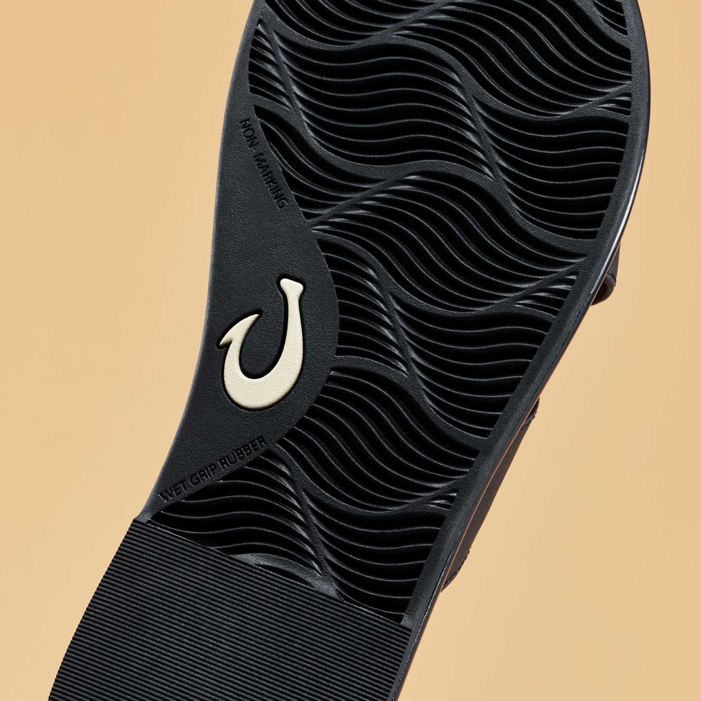 OluKai La‘i Slide - Lava Rock