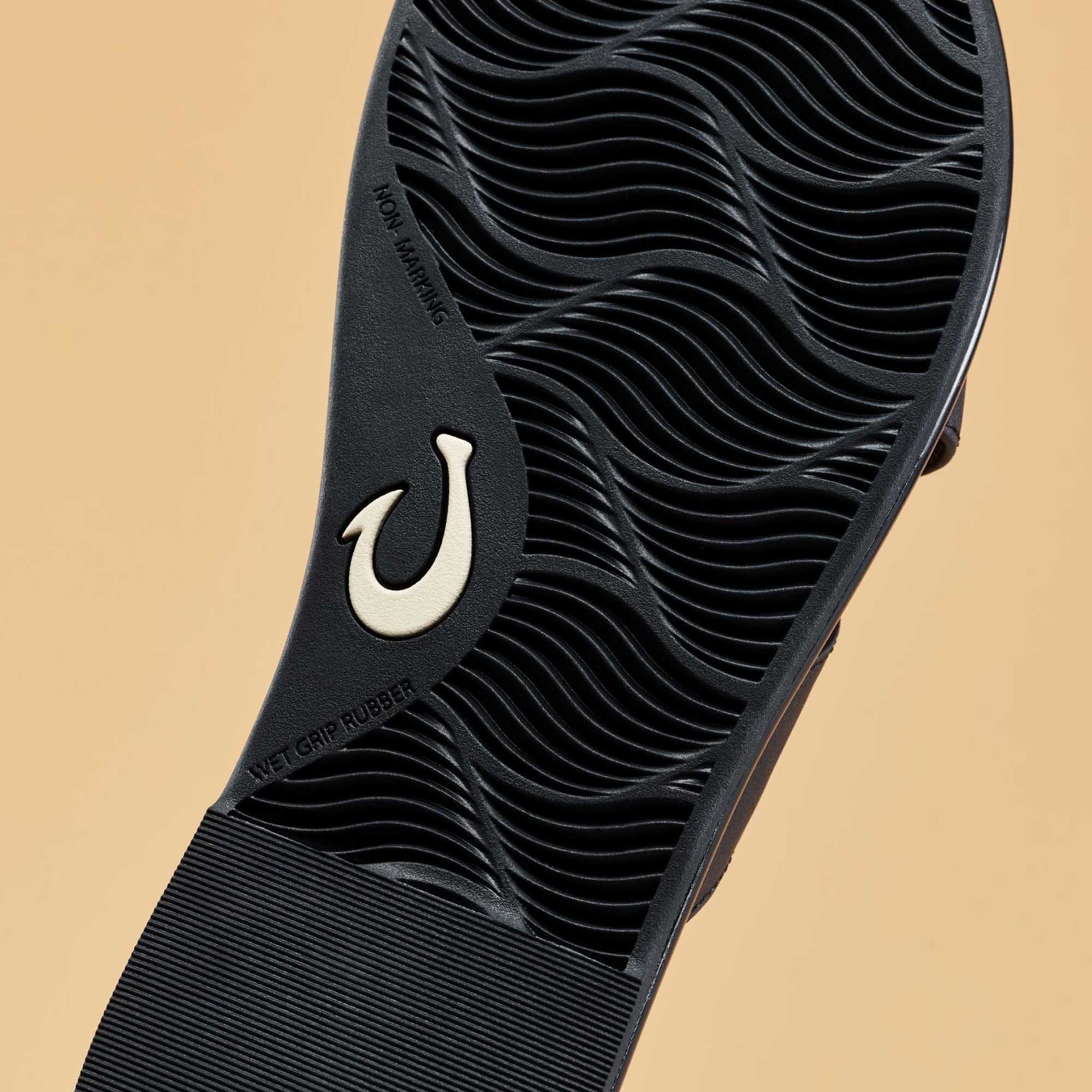 OluKai La‘i Slide - Lava Rock