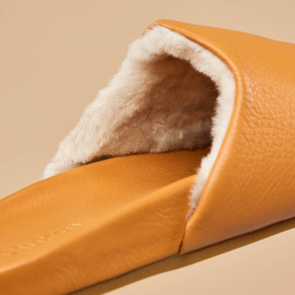 OluKai Kōnea - Saddle