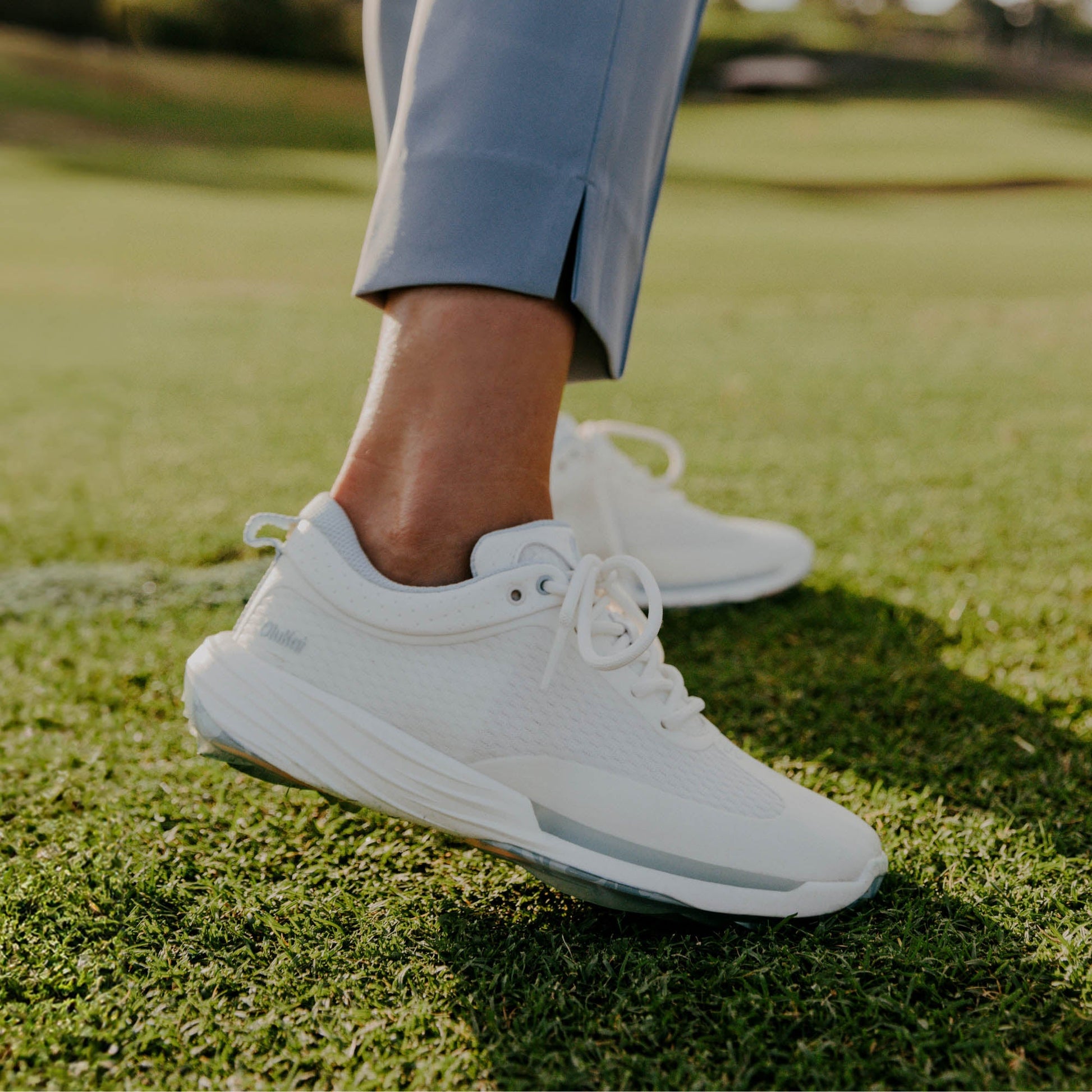 OluKai Mākena WP - Bright White