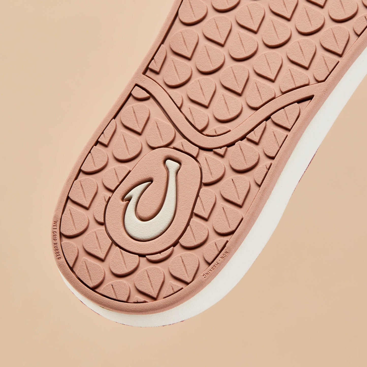 OluKai Southshore - Soft Pink