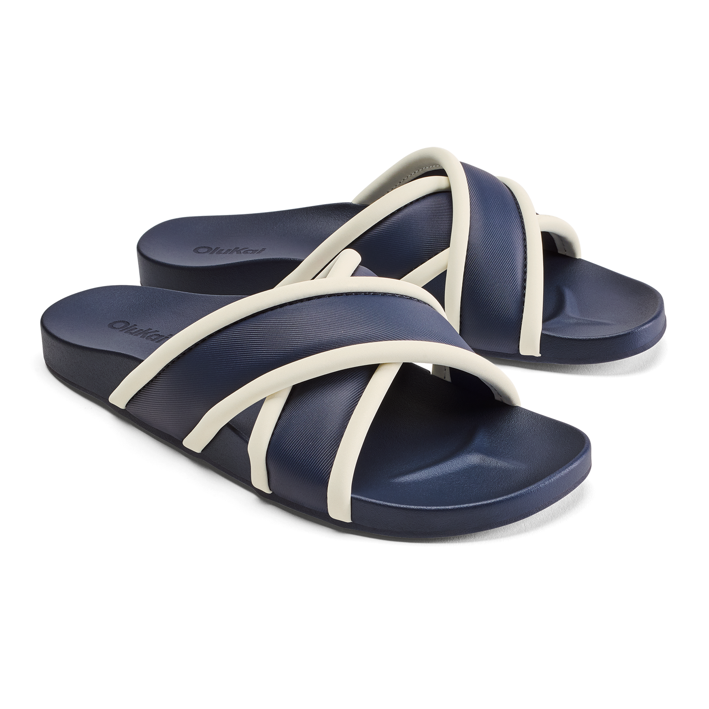 OluKai Ani - Mood Indigo / White Sand
