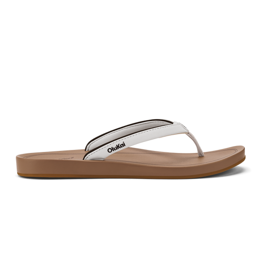 OluKai ‘Uiki - White Sand / Almond