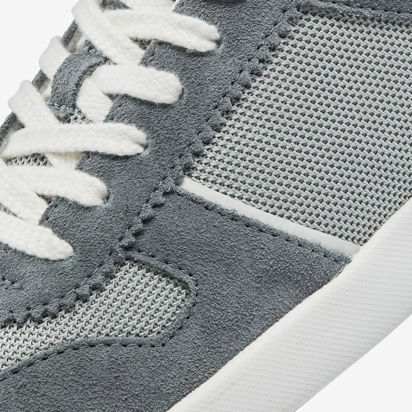 OluKai Kaulele Mesh - Rock / Ash
