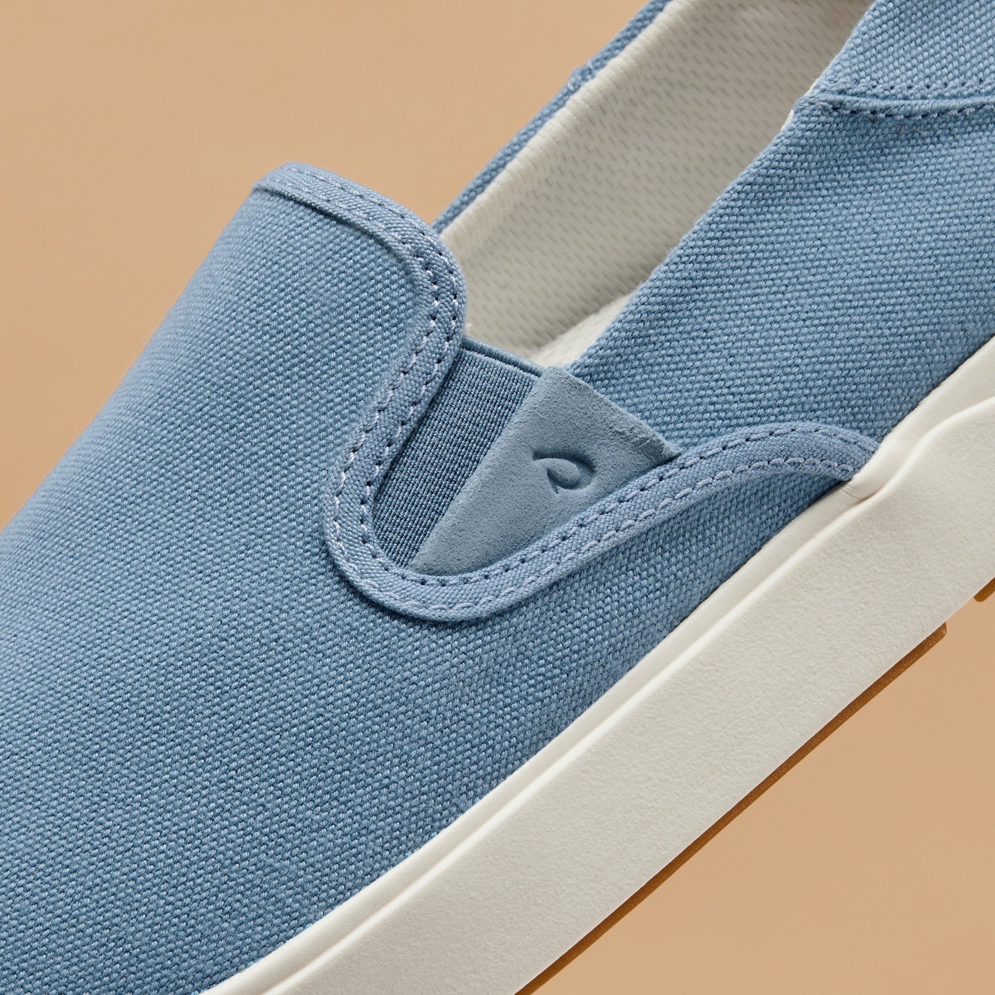 OluKai Lae‘ahi-Blissful Blue / Canvas