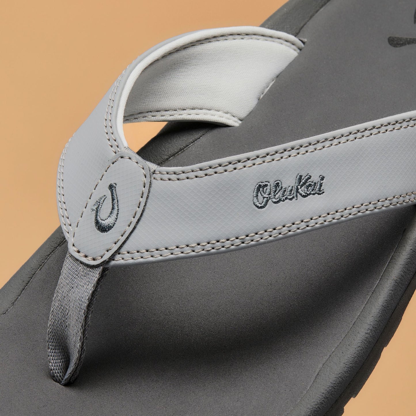 OluKai ‘Ohana-Ash / Rock
