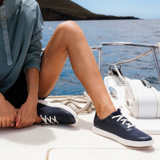 OluKai Kahakai-Trench Blue / Trench Blue